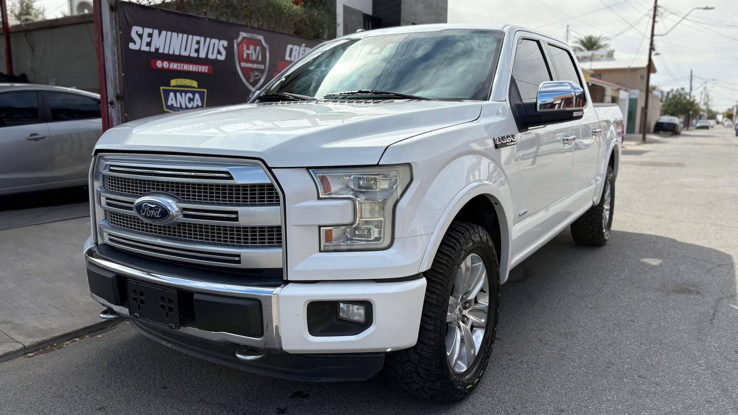 FORD LOBO PLATINUM
