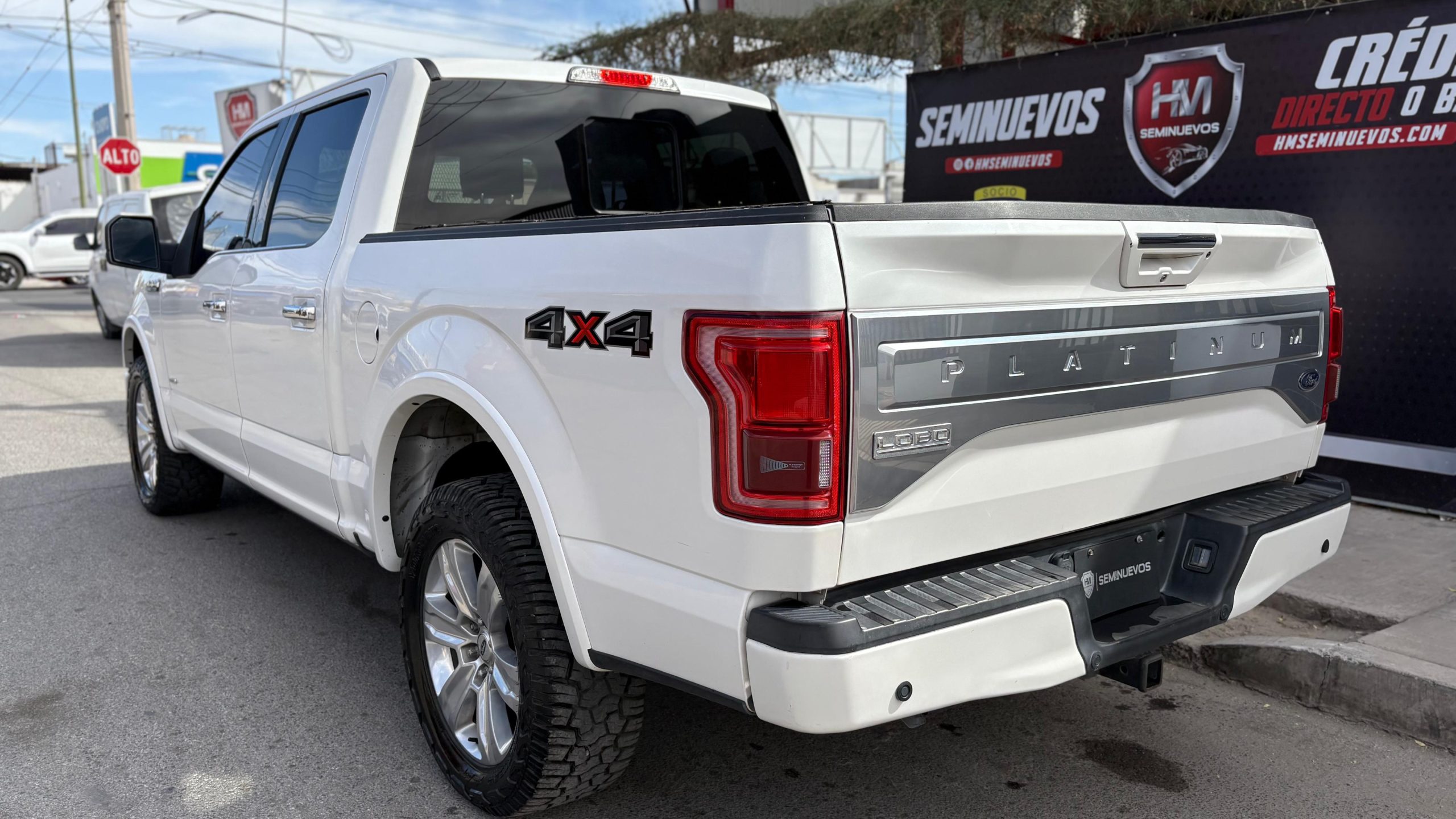 FORD LOBO PLATINUM