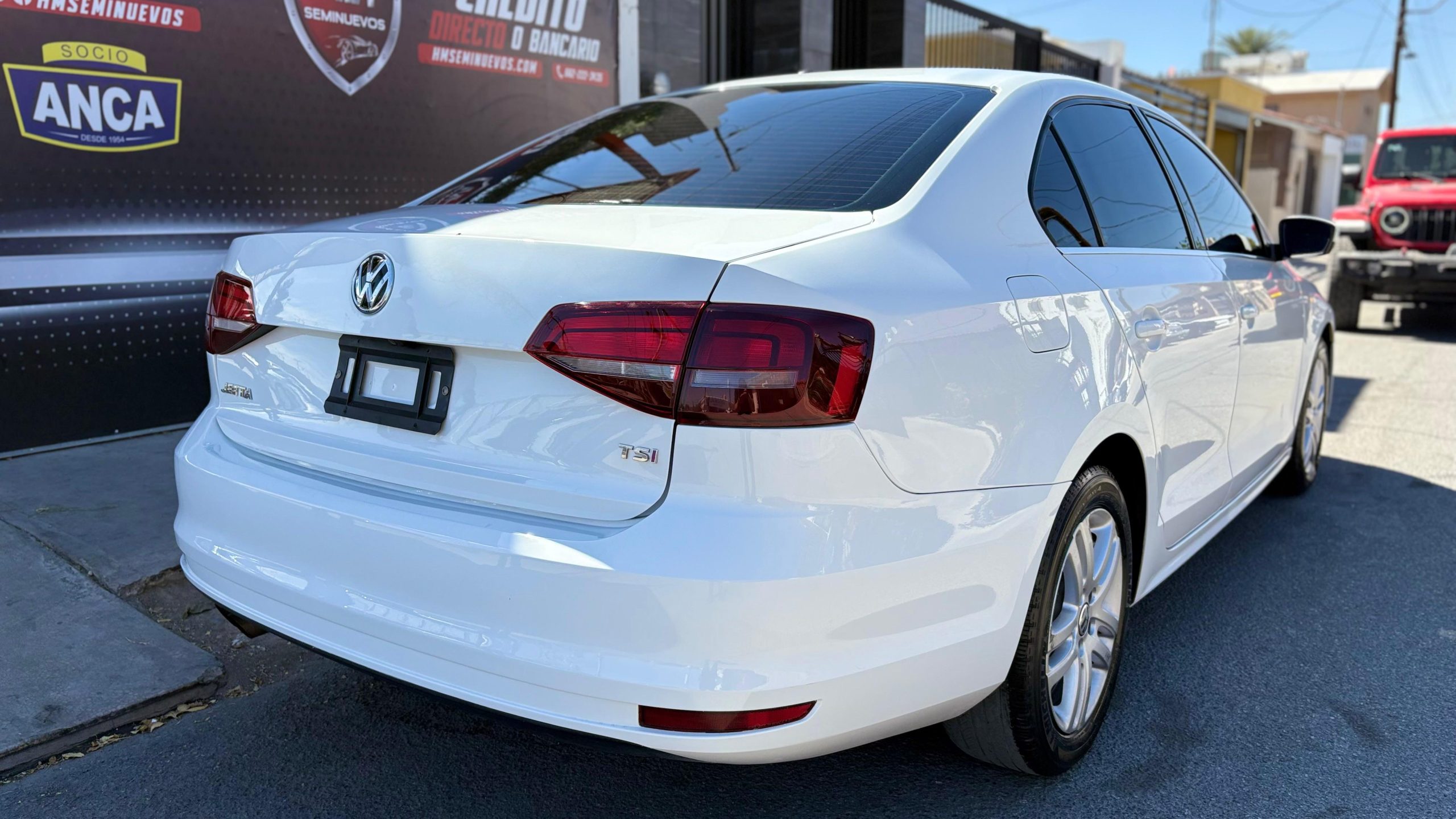 VOLKSWAGEN JETTA TRENDLINE