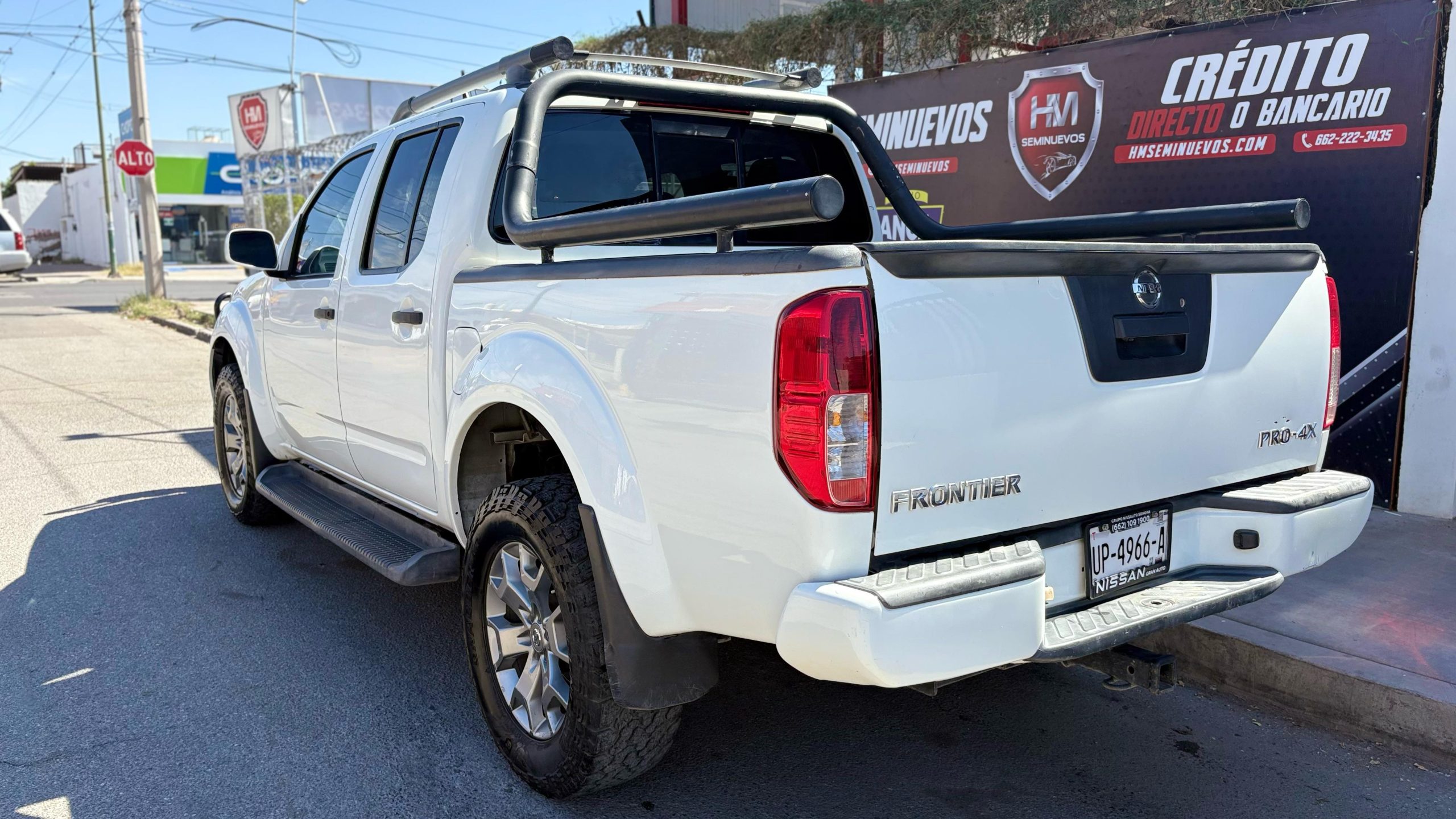 NISSAN FRONTIER PRO-4X