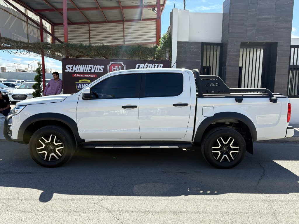 JAC FRISON T8