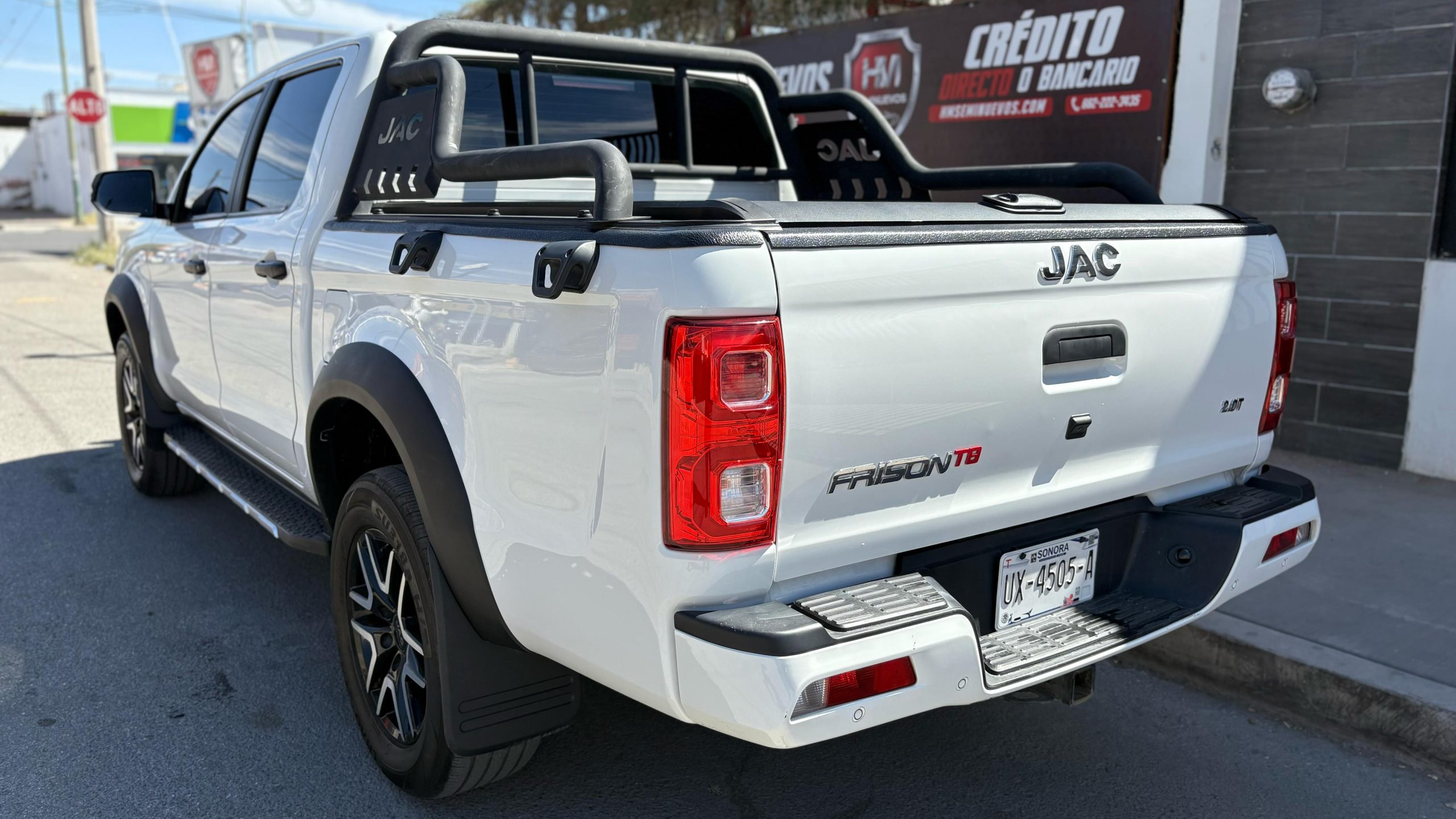 JAC FRISON T8