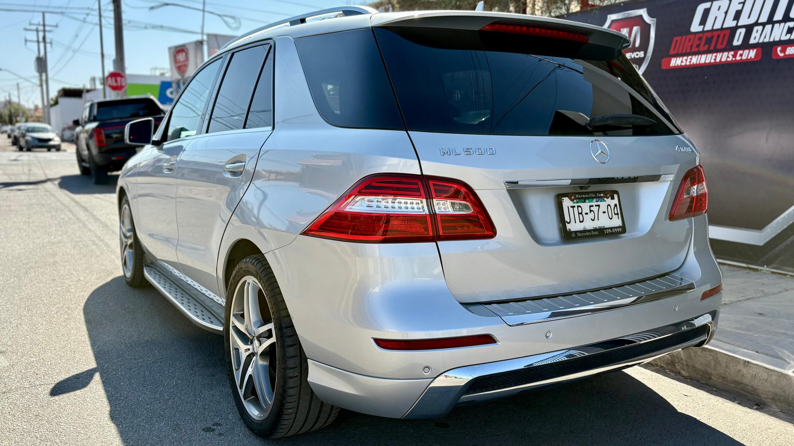 MERCEDES-BENZ ML500