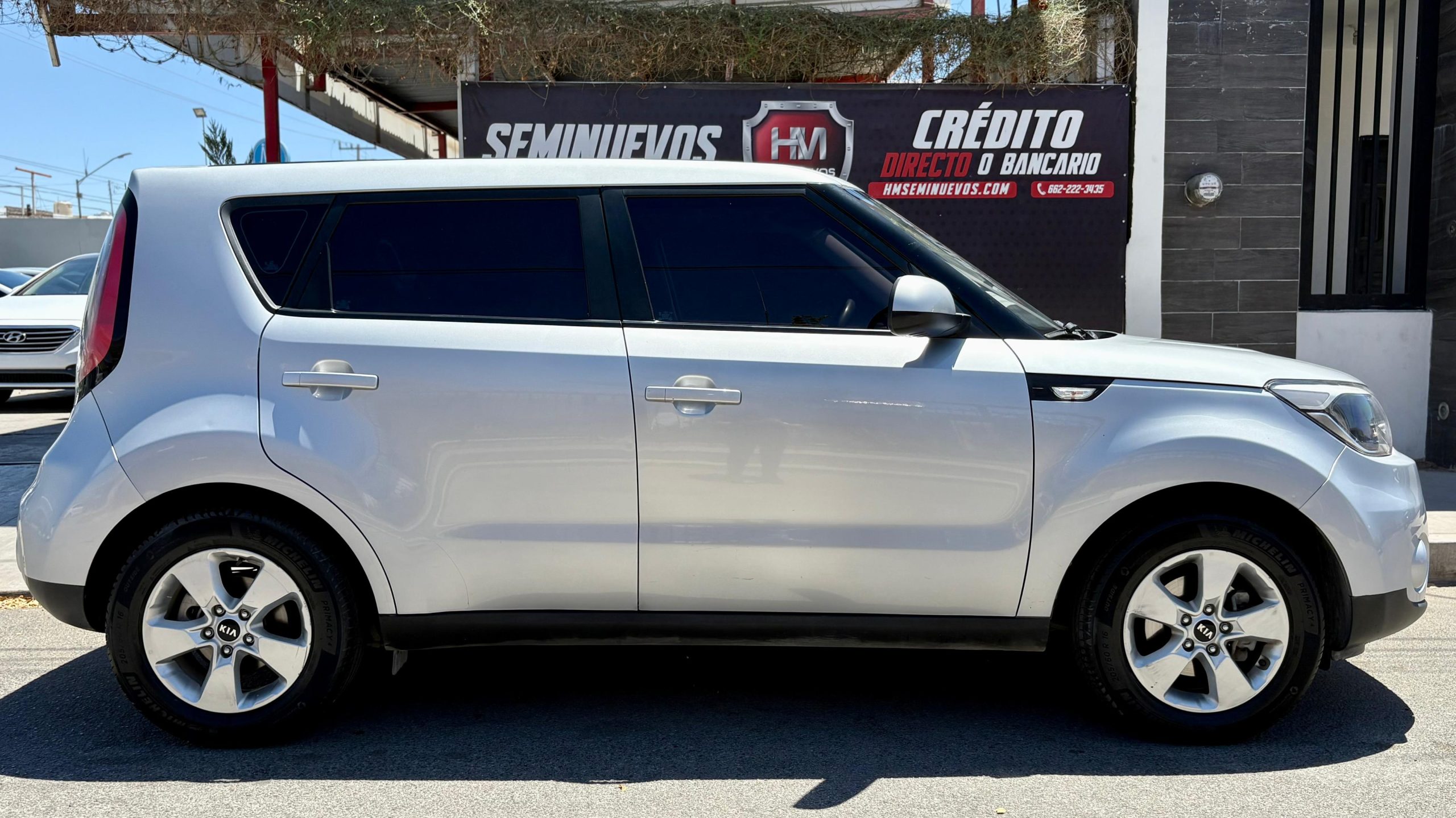 KIA SOUL LX