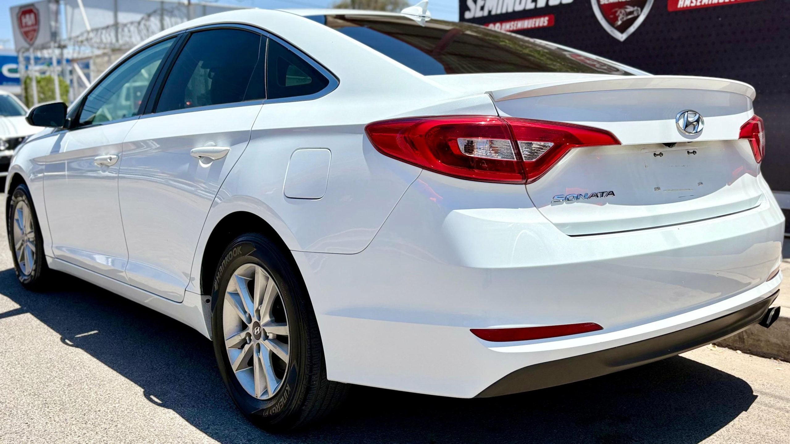 HYUNDAI SONATA GLS