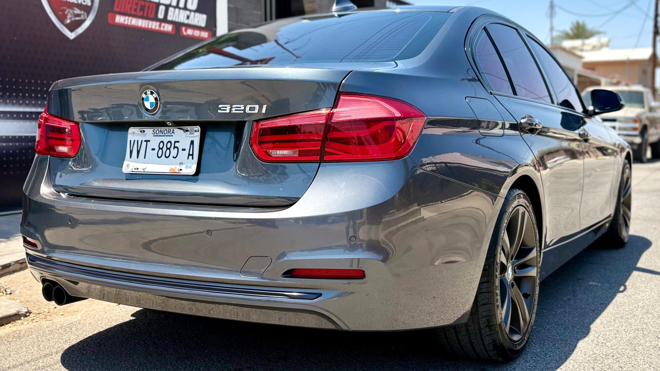 BMW 320i SPORTLINE