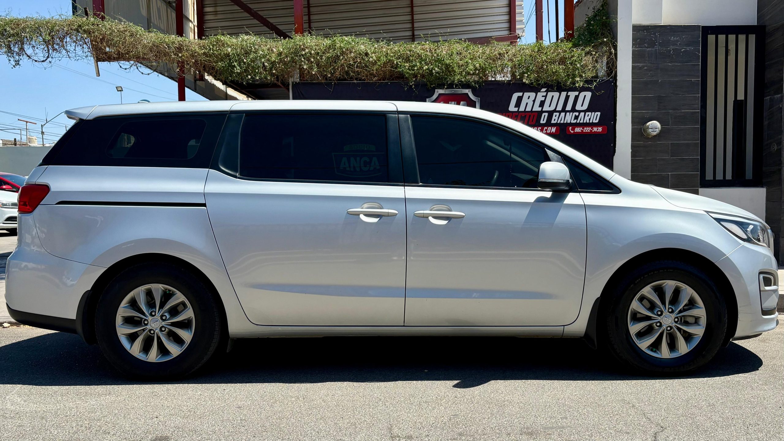 KIA SEDONA