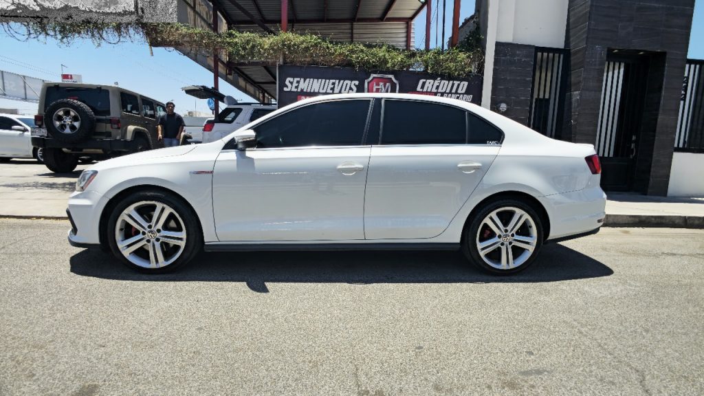 VOLKSWAGEN JETTA GLI 2017
