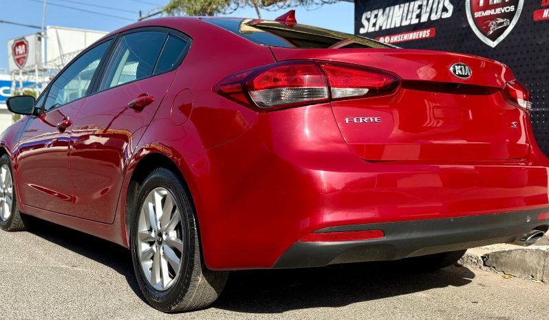 
								KIA FORTE EX 2017 full									